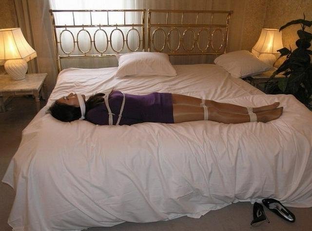 Развратные девушки любят БДСМ 15 фотография Развратные девушки любят БДСМ 15 фотография