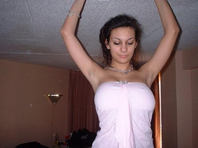 Смуглая Оксана очаровывает своими титьками 25 фотография Смуглая Оксана очаровывает своими титьками 25 фотография