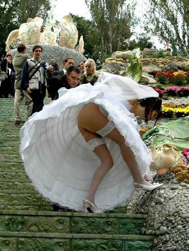 Телки забыли надеть трусы 10 фотография Телки забыли надеть трусы 10 фотография