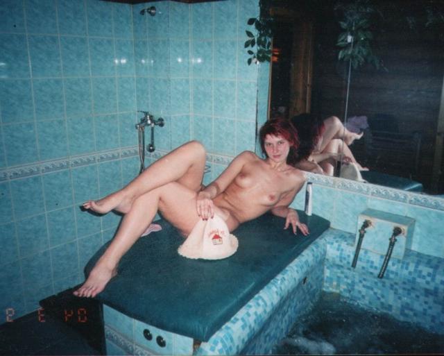 Голенькие славянки отдыхают в бане 19 фотография Голенькие славянки отдыхают в бане 19 фотография