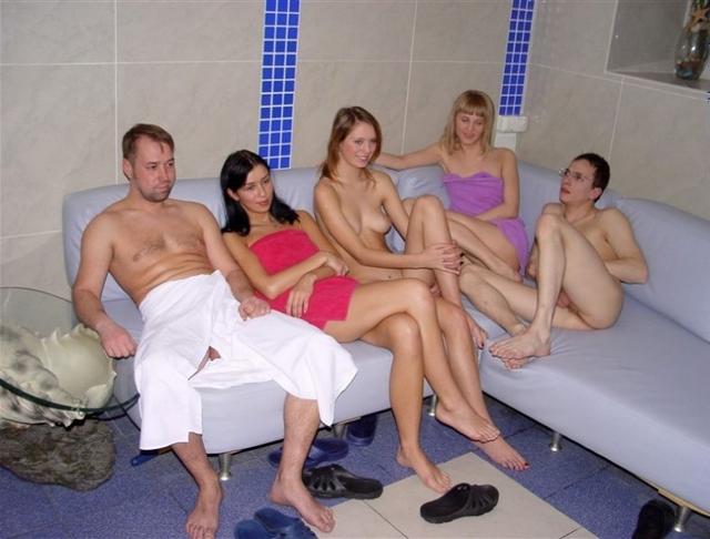 В сауне подруги потеряли всякий стыд 6 фотография В сауне подруги потеряли всякий стыд 6 фотография