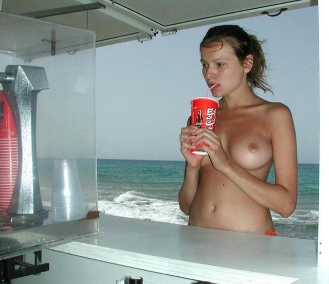 Бесстыдные красотки отдыхают на пляжах 2 фотография Бесстыдные красотки отдыхают на пляжах 2 фотография