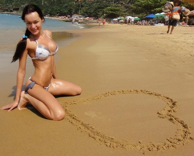 Бесстыдные красотки отдыхают на пляжах 11 фотография Бесстыдные красотки отдыхают на пляжах 11 фотография