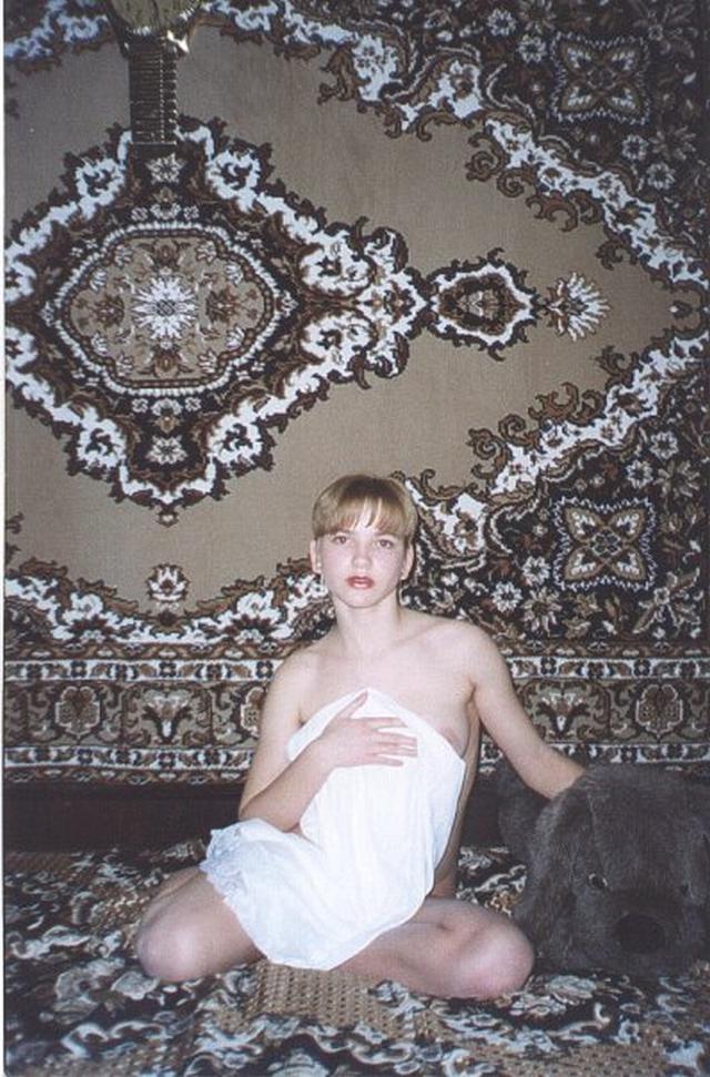 Милые телочки из 90-х возбуждают 15 фотография Милые телочки из 90-х возбуждают 15 фотография