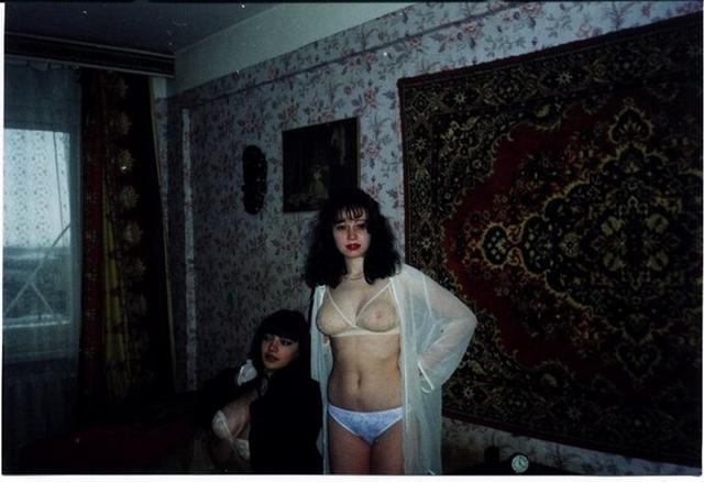 Голые и разгоряченные из девяностых годов 19 фотография Голые и разгоряченные из девяностых годов 19 фотография