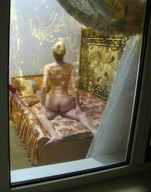 Парочки трахаются совсем не скрываясь 8 фотография Парочки трахаются совсем не скрываясь 8 фотография