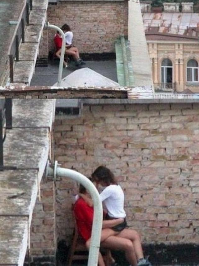 Парочки трахаются совсем не скрываясь 2 фотография Парочки трахаются совсем не скрываясь 2 фотография