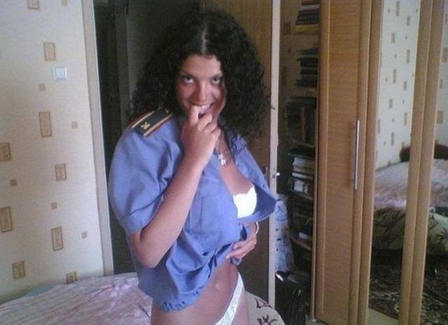 Соблазнительные девки из милиции и больницы 5 фотография Соблазнительные девки из милиции и больницы 5 фотография