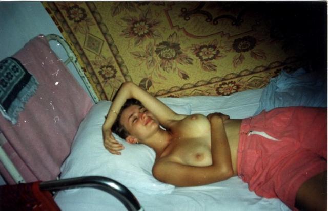 Худенькие развратницы доступные для всех 9 фотография Худенькие развратницы доступные для всех 9 фотография
