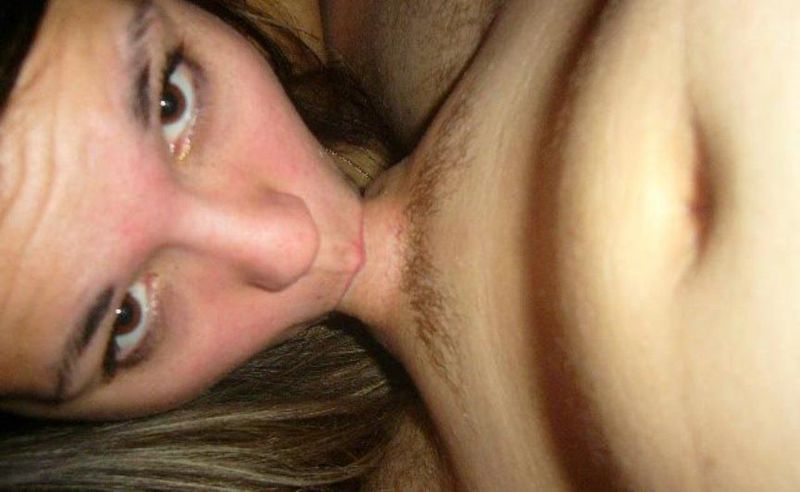 Две прожженные давалки сосут пенис 15 фотография Две прожженные давалки сосут пенис 15 фотография