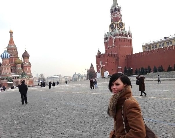 Игривая сучка проветрила прелести на природе 2 фотография Игривая сучка проветрила прелести на природе 2 фотография