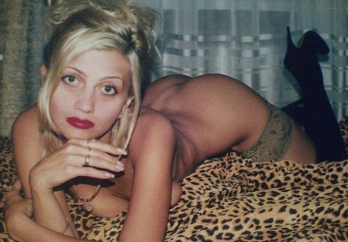 Зрелая любовница в прозрачном нижнем белье 10 фотография Зрелая любовница в прозрачном нижнем белье 10 фотография