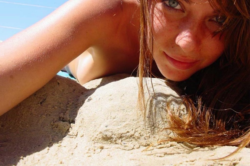 Сделала селфи абсолютно голой 1 фотография Сделала селфи абсолютно голой 1 фотография